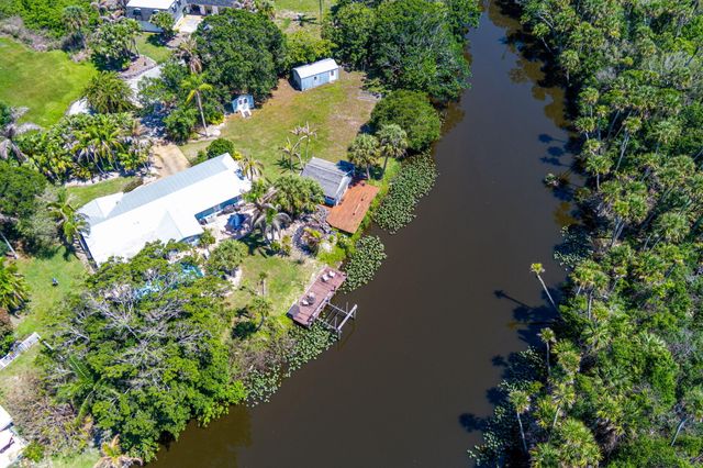 108 Carlisle Lane, Port St. Lucie, Port St Lucie, FL 34952