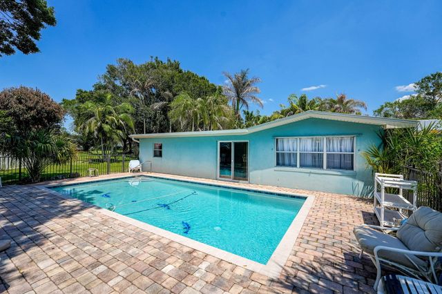 108 Carlisle Lane, Port St. Lucie, Port St Lucie, FL 34952