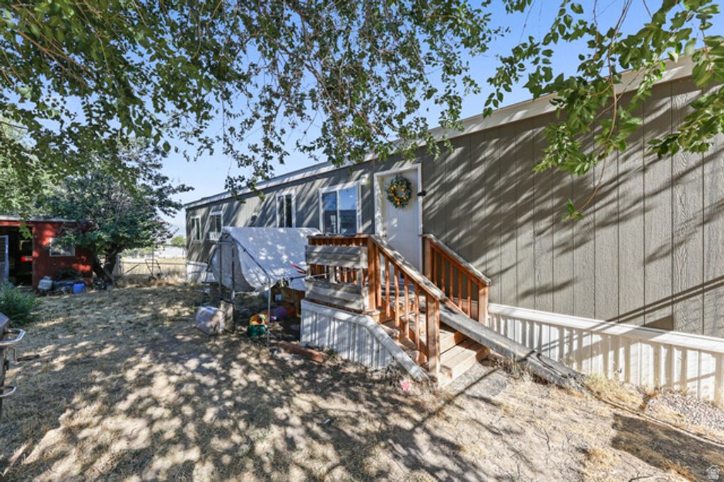 250 W 900 S ##19, Tooele, UT 84074 — exterior