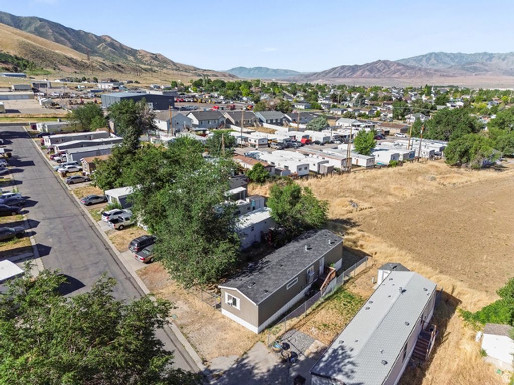 250 W 900 S ##19, Tooele, UT 84074 — photo 2