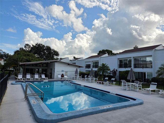 2060 MARILYN STREET 118, Clearwater, FL 33765