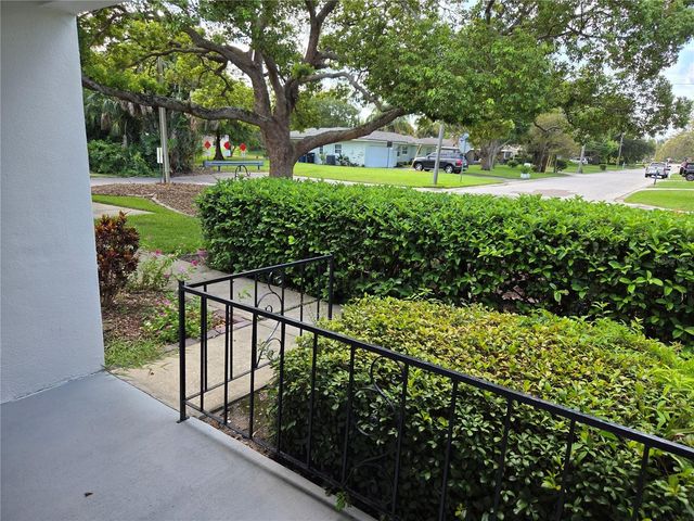 2060 MARILYN STREET 118, Clearwater, FL 33765