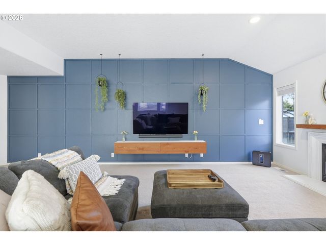 1433 BEGONIA Ave, Forest Grove, OR 97116
