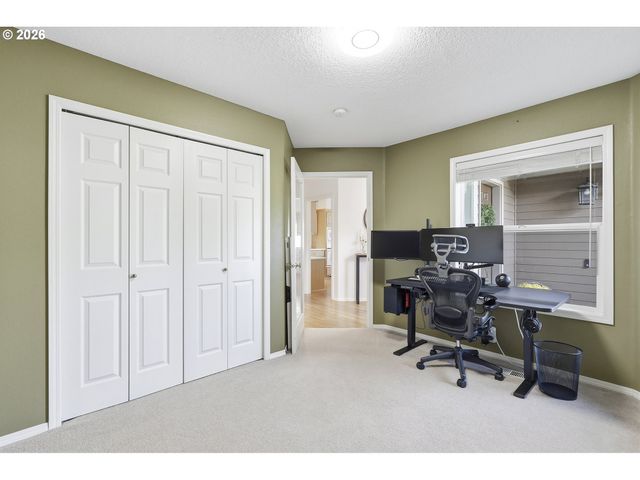 1433 BEGONIA Ave, Forest Grove, OR 97116
