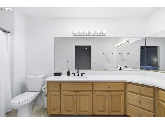 1433 BEGONIA Ave, Forest Grove, OR 97116