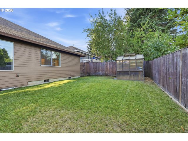 1433 BEGONIA Ave, Forest Grove, OR 97116