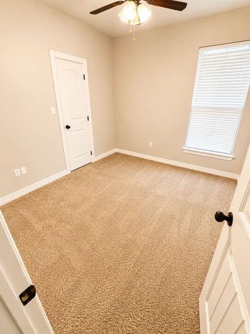 742 Fir Wood Lane, Haughton, LA 71037