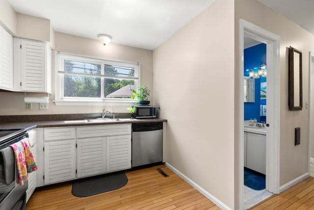 39 Spinnaker Way, Portsmouth, NH 03801