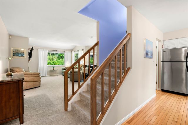 39 Spinnaker Way, Portsmouth, NH 03801