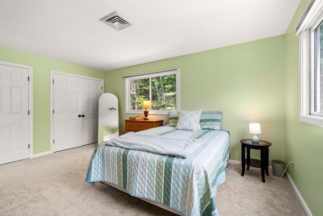 39 Spinnaker Way, Portsmouth, NH 03801