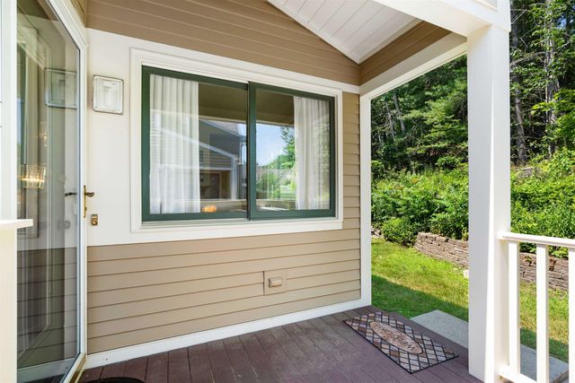 39 Spinnaker Way, Portsmouth, NH 03801