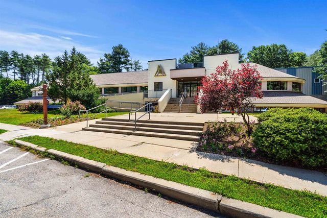 39 Spinnaker Way, Portsmouth, NH 03801