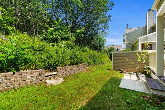 39 Spinnaker Way, Portsmouth, NH 03801