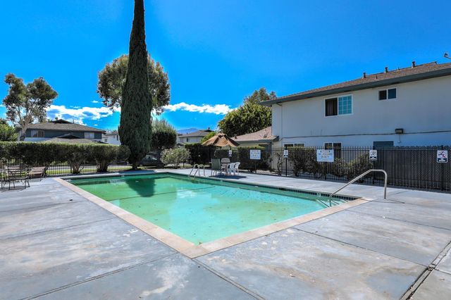 5581 Spinnaker Drive 2, San Jose, CA 95123