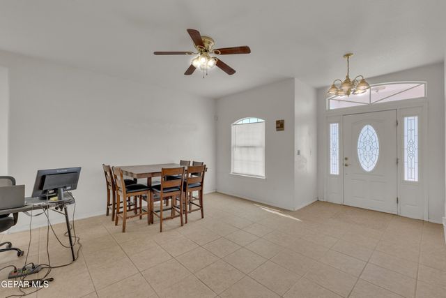 14737 Mountain Breeze Avenue, Horizon City, TX 79928