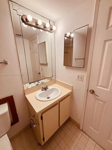 9831 Nob Hill Ct 9831, Sunrise, FL 33351