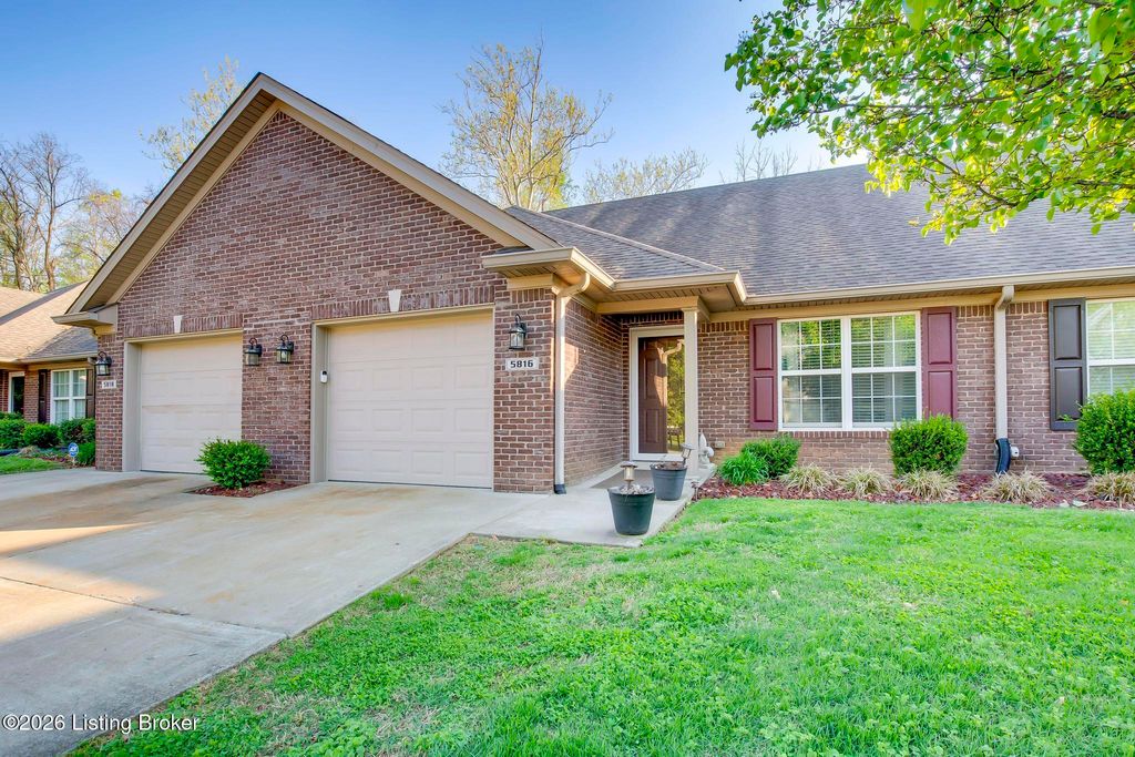 5816 Shepherd Crossing Dr, Louisville, KY 40219