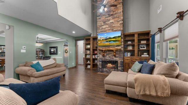 20303 Kentucky Trace, Hockley, TX 77447