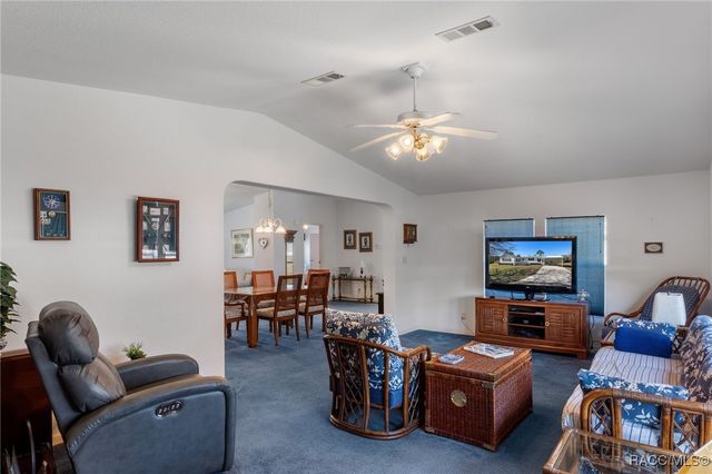 2540 E Loma Court, Hernando, FL 34442