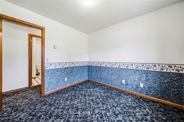 1682 Sugar Creek Creek, Rock Creek, OH 44084