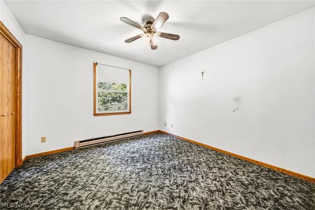 1682 Sugar Creek Creek, Rock Creek, OH 44084
