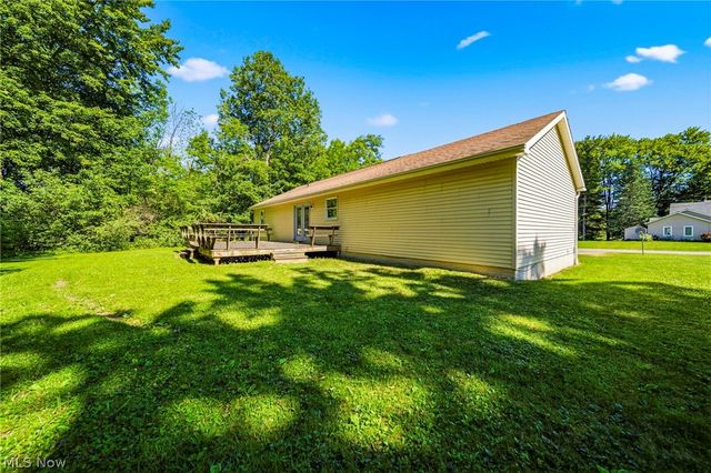 1682 Sugar Creek Creek, Rock Creek, OH 44084