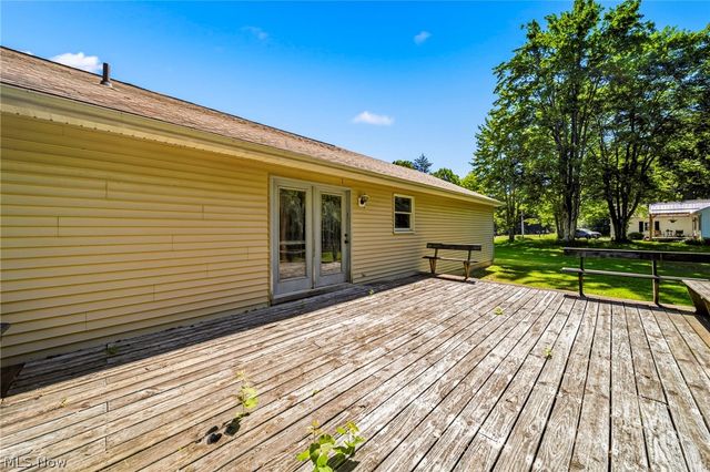 1682 Sugar Creek Creek, Rock Creek, OH 44084
