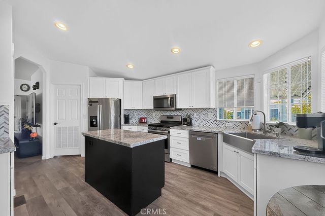 24921 Muirlands Boulevard 276, Lake Forest, CA 92630