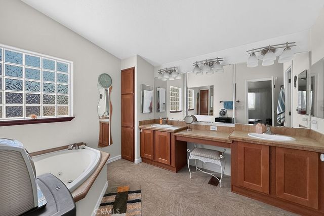 24921 Muirlands Boulevard 276, Lake Forest, CA 92630