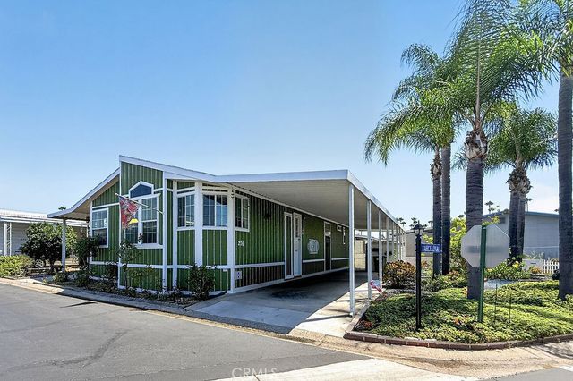 24921 Muirlands Boulevard 276, Lake Forest, CA 92630