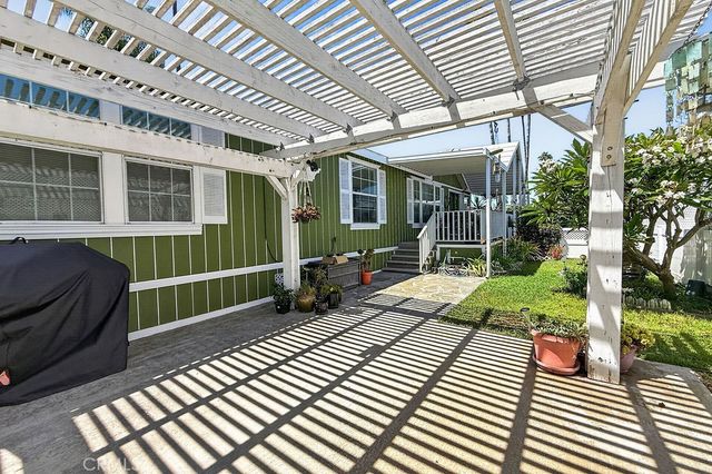 24921 Muirlands Boulevard 276, Lake Forest, CA 92630