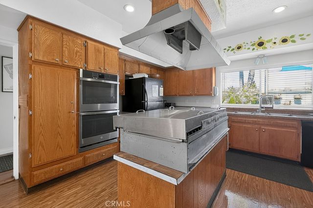24921 Muirlands Boulevard 276, Lake Forest, CA 92630