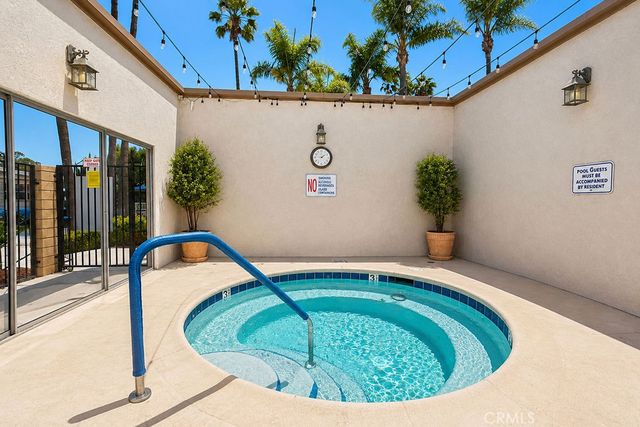 24921 Muirlands Boulevard 276, Lake Forest, CA 92630