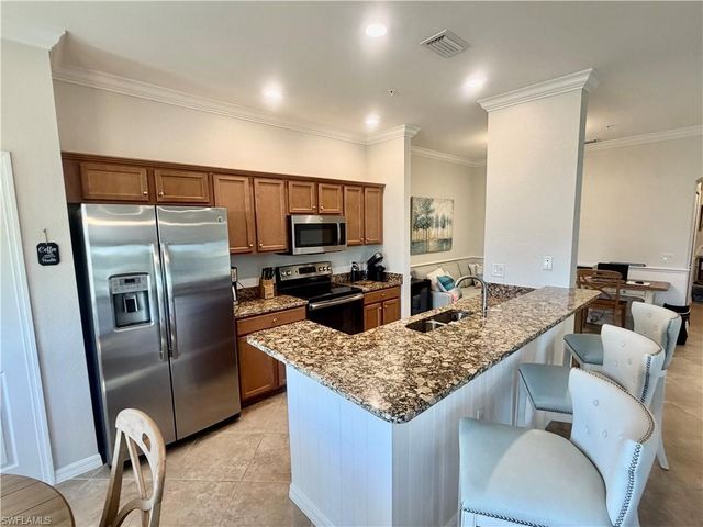9834 Giaveno CIR # 1742, Naples, FL 34113