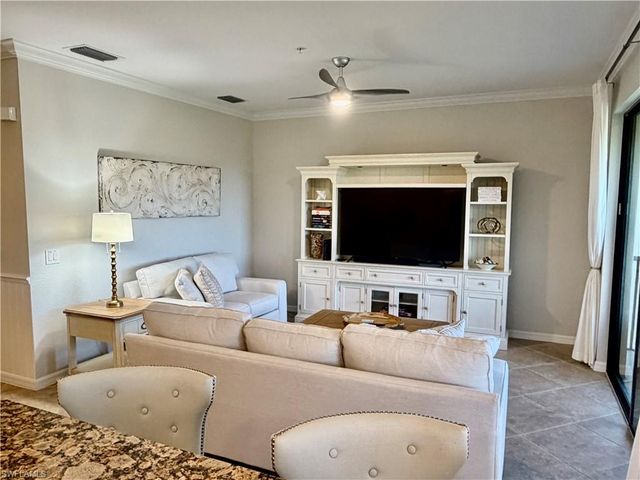 9834 Giaveno CIR # 1742, Naples, FL 34113