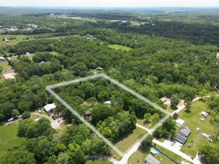 12526 Avoca Hollow Road, Garfield, AR 72732