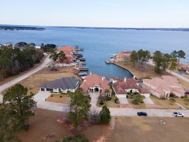 14640 Whistling Oak Drive, Conroe, TX 77356