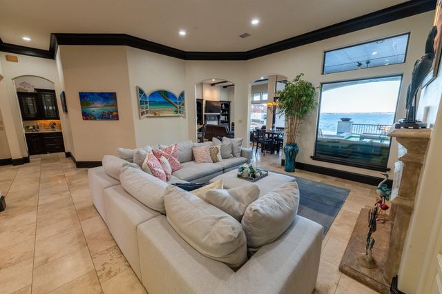 14640 Whistling Oak Drive, Conroe, TX 77356