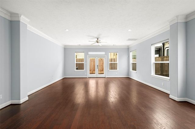 1611 Summer Street B, Houston, TX 77007