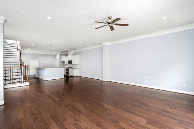 1611 Summer Street B, Houston, TX 77007