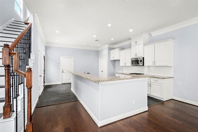 1611 Summer Street B, Houston, TX 77007
