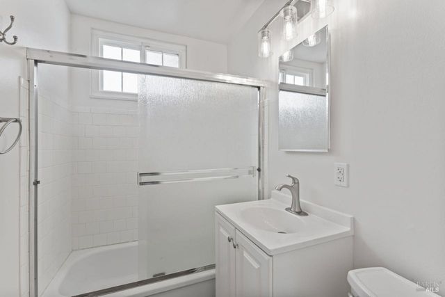 1295 Hemlock St, Napa, CA 94559