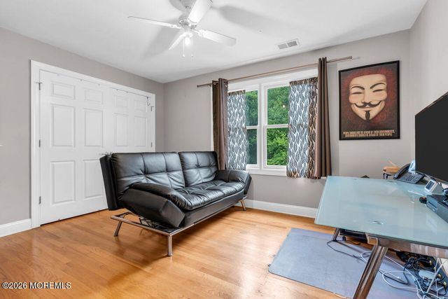 57 Nautilus Drive W, Leonardo, NJ 07737