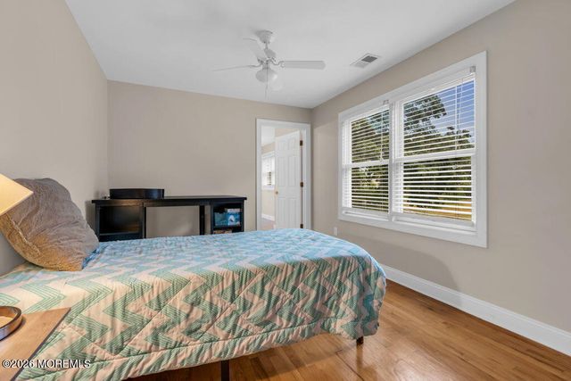 57 Nautilus Drive W, Leonardo, NJ 07737