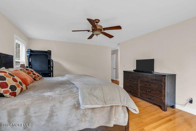 57 Nautilus Drive W, Leonardo, NJ 07737