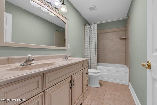 57 Nautilus Drive W, Leonardo, NJ 07737