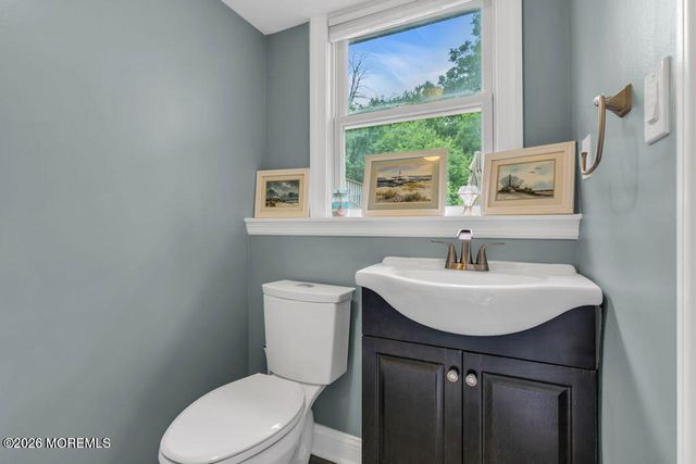 57 Nautilus Drive W, Leonardo, NJ 07737