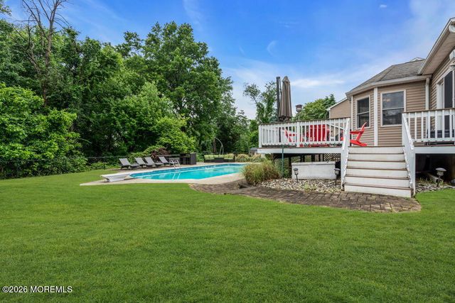 57 Nautilus Drive W, Leonardo, NJ 07737