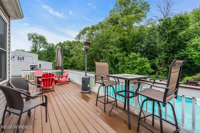 57 Nautilus Drive W, Leonardo, NJ 07737