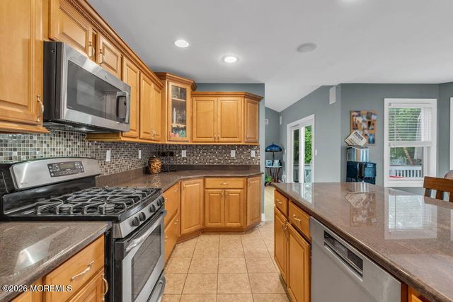 57 Nautilus Drive W, Leonardo, NJ 07737